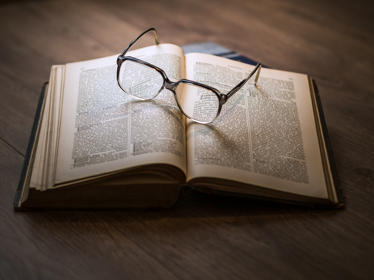 books-3.jpg